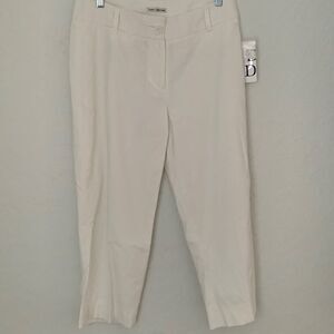 NWT Dalia Collection Women’s Pant Size 8